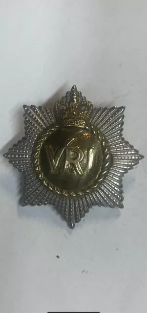 Royal Canadian Regiment Post Wwii Qc Officer Cap Badge Silvered Letters Vri Rcr