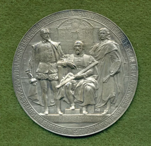 French Art Nouveau large medal Poussin, Goujon, Lescot by Bourgeois (1887)