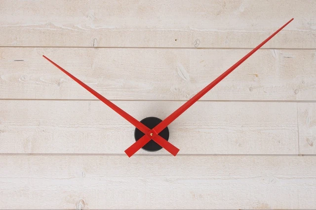 Horloge murale design minimaliste Little Big time - Diam. 44 cm - Doré
