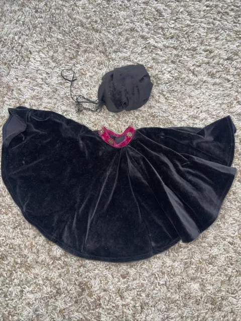 1950's Madame Alexander Cissy Walks the Dog Hat and Skirt CWTD Black Velvet