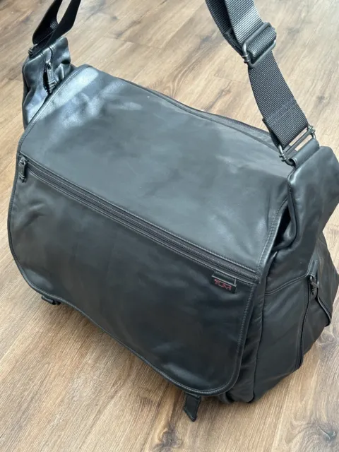 Tumi Carry-On Travel Bag Black Leather Large Size 20''x15'' With Strap