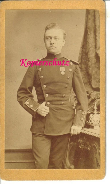 1870 Portrait CDV Foto Orden Pickelhaube Uniform SELTEN !!!