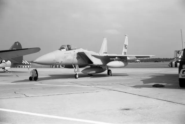 2875TH TS, F-15A Eagle, 73-0085 'RG' at Robins AFB, Oct 91 - Large B&W ...