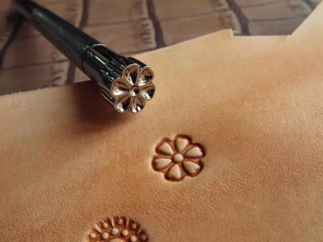 Stainless Steel  leather craft flower core Decorative pattern Stamp Tool