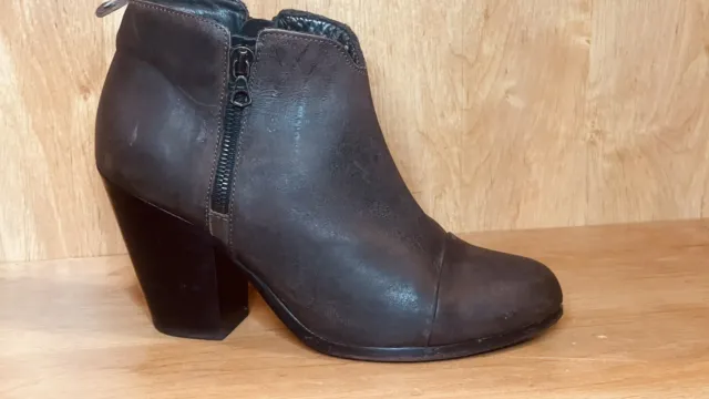 Rag & Bone Margot Distressed Brown Leather Ankle Boots Women Sz EU 38.5 US 8.5