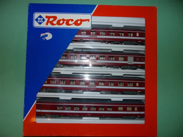 ROCO coffret 4 voitures voyageurs CAPITOLE 44087 NEUF