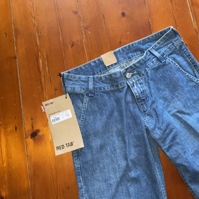 Levis Red Tab Jeans Women's Size 8 / 26inch waist , Lo Rise. Brand New ,Cool 3
