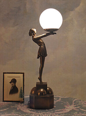 Lampada Art Deco da Tavolo Figura Femminile Luce Schermo Palla Comodino