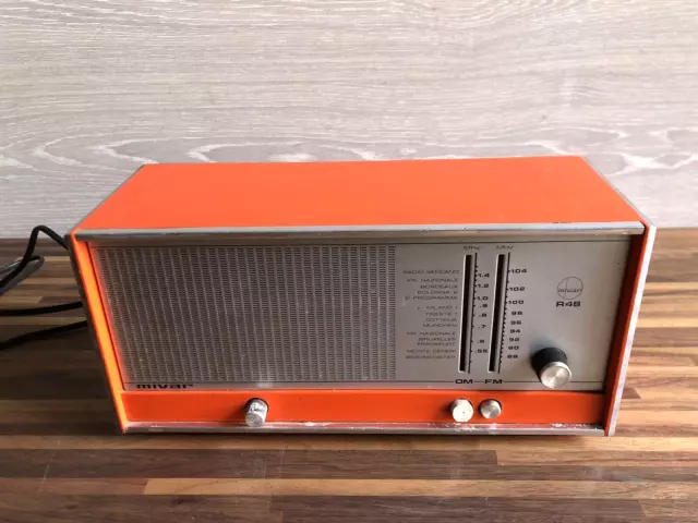 Antica Radio Mivar Milano R48 Vintage Epoca Anni 70 OM FM Arancione 2