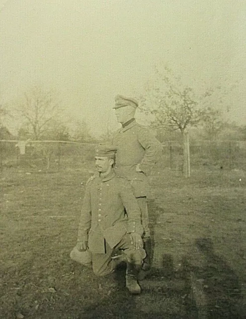 RAR Orig. Foto alter Zeit 1.WK WW ! Soldaten Gruppenbild in Uniform Ordensband !