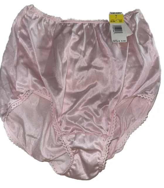 Warner's Perfect Measure Nylon Brief Panties Size 7 # 55184 - Baby Pink Sissy