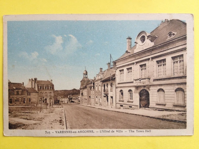 cpa FRANCE 55 - VARENNES en ARGONNE (Meuse) L'HOTEL de VILLE Mairie