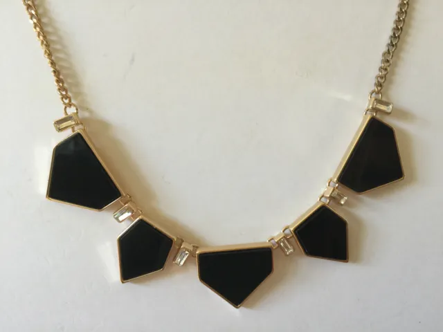Express black Semiprecious stone and rhinestone in gold statement Necklace