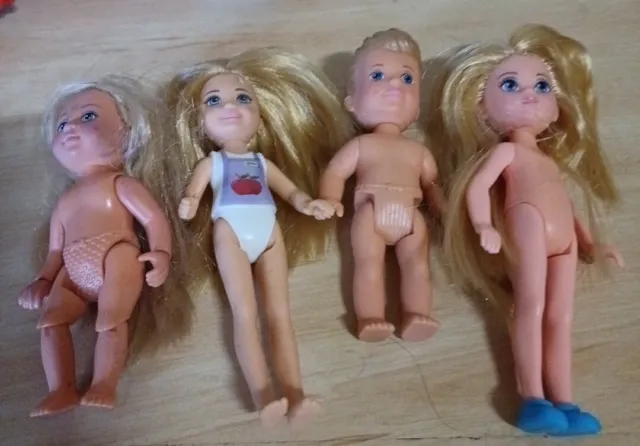 Set Of 4 Naked Dolls One Barbie Doll Needing Love G