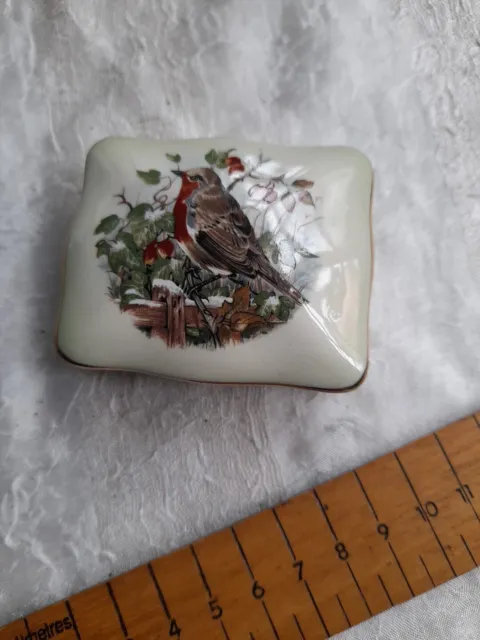 Royal Worcester Palissy Christmas Robin Holly  Porcelain Pot trinket box, Af