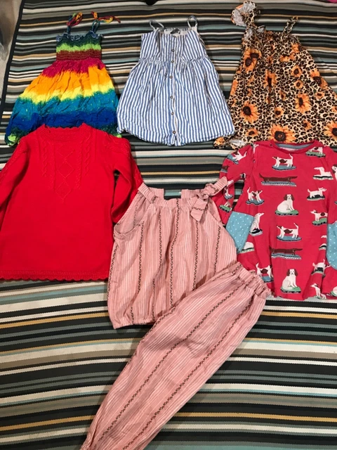 Pacchetto abito abito da bambina 6-7 anni 🙂