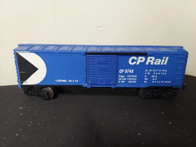 Lionel  O & O27 Gauge, CP Rail Box Car 6-9748 3