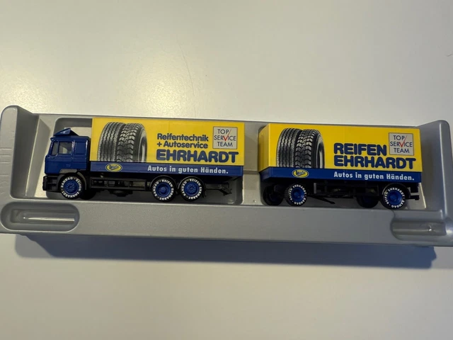 Herpa MAN F2000 Hochdach Kofferlastzug Kühne & Nagel im Maßstab 1:87H0