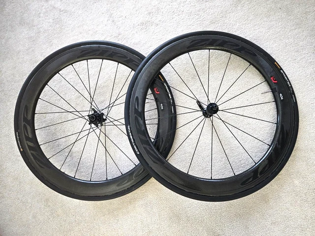 ZIPP FIRECREST 404 Carbon Fibre Wheelset 11 speed Rim Brake