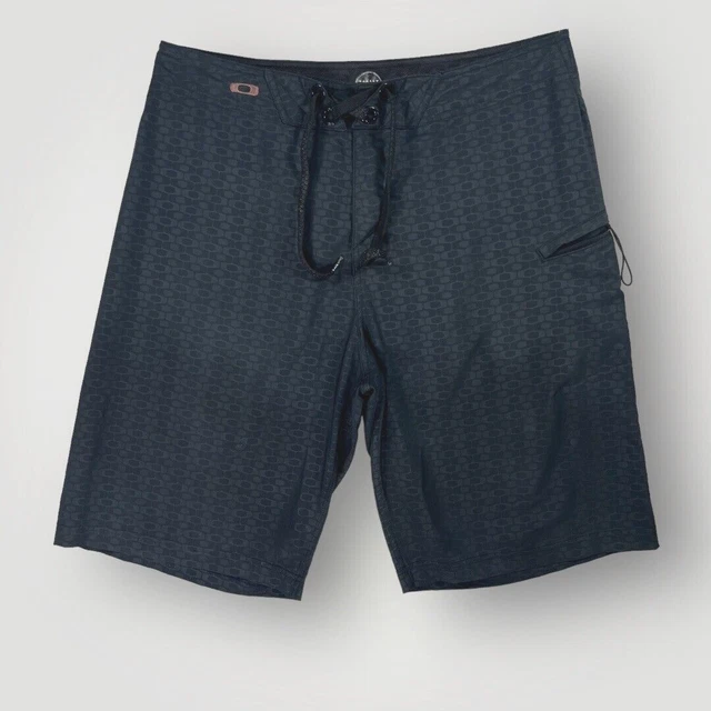 Oakley Surfing Swim Trunks Logo Board Shorts Draw String Bottom Men's Size 34 Oakley Surfing Swim Trunks Logo Board Shorts Draw String Bottom Men's Size 34
