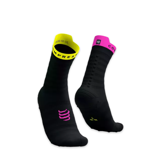 Compressport Pro Racing Socks V4.0 Ultralight High Black Unisex XU00050B-9034