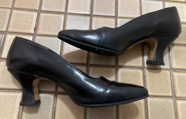 Vintage 80s Black Leather Succhi French Heel Shoes Size 8-8.5