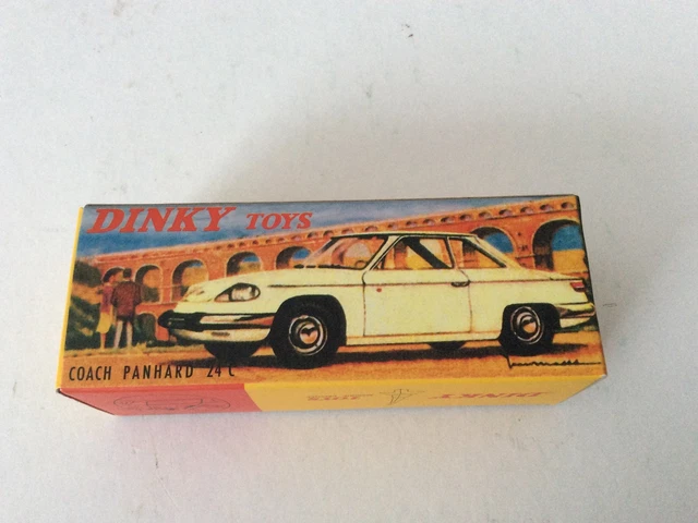 DINKY TOYS FRANCE. Boite vide de 3 pièces distributeur pour PANHARD
