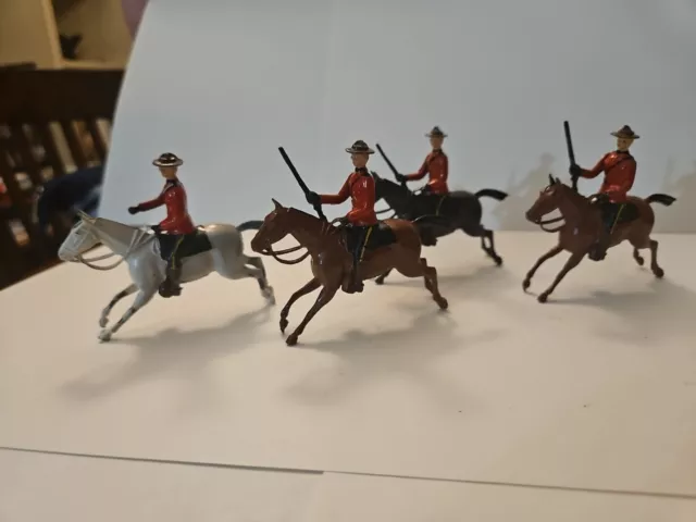 Britains #1349 Royal Canadian Mounted Police Galloping 3 Men 1 Officer 1949-1966