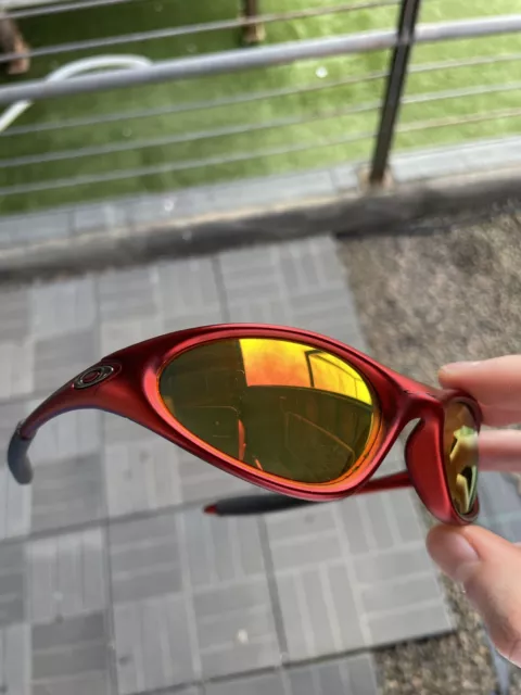 Oakley Minute Red/Gold Vintage Sunglasses