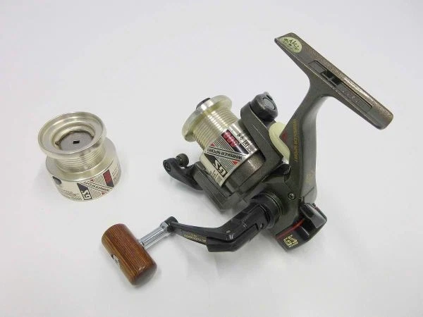 ダイワ ウィスカースポーツ GS-750 サイレント GS-600 2台セット