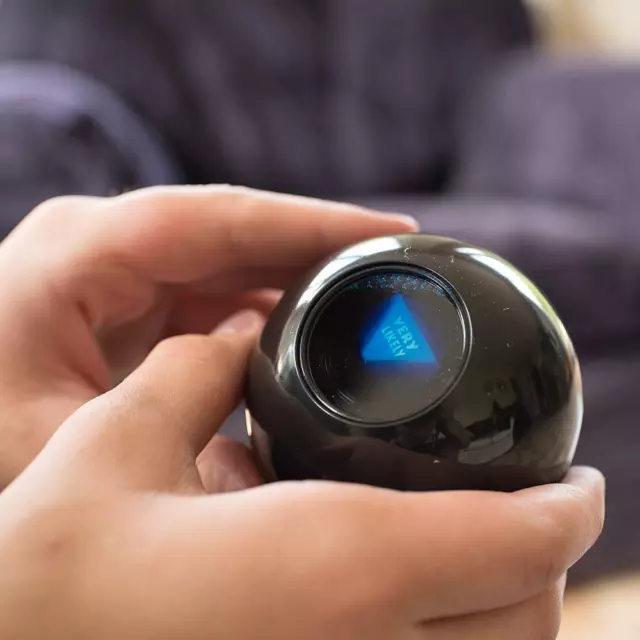 Retro Magic Mystic 8 Ball Decision Making Fortune Telling Cool Toy