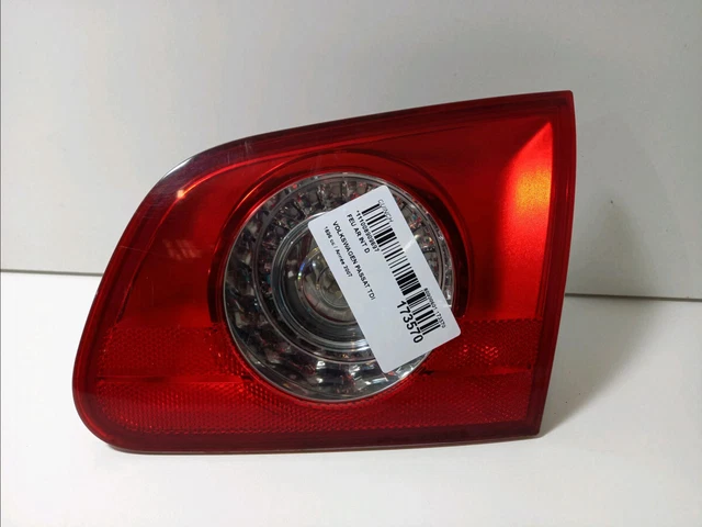 Feu Arrière Intérieur Droit LED Pour Tesla Model 3 (2019-2023) - Connecteur 3 Broches, étanche, Remplacement OEM 1077402-00-F - SIEMID