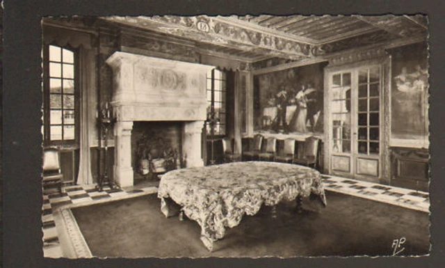 BOISSY-SAINT-LEGER (94) SALLE à MANGER du CHATEAU DE GROS-BOIS