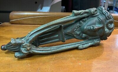 Lovely Very Rare Vintage Antique Medusa Cast Iron Door Knocker SU796