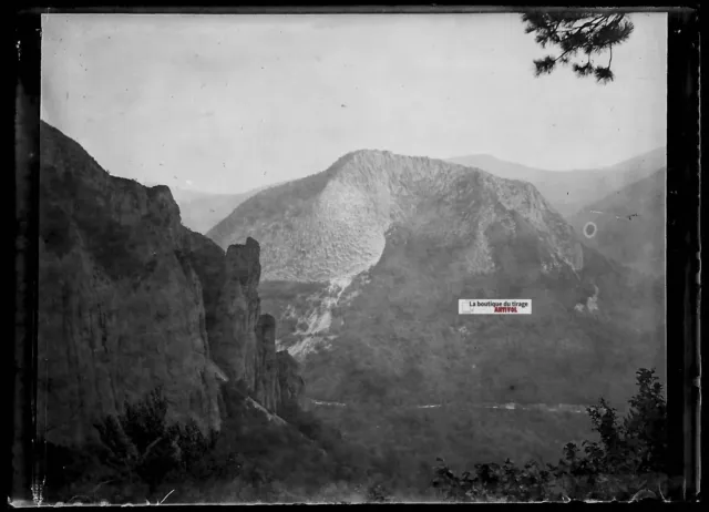 Plaque verre photo ancienne négatif noir et blanc 6x9 cm montagne paysage nature