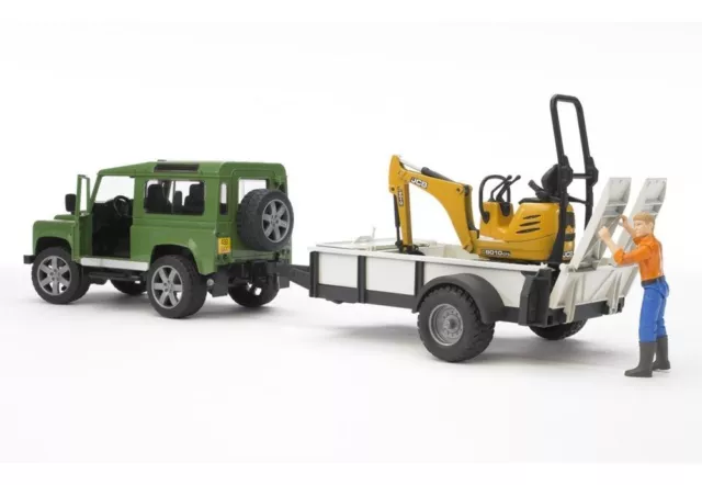 BRUDER 02593 Land Rover Defender mit Anhänger, JCB Bagger+ Bauarbeiter