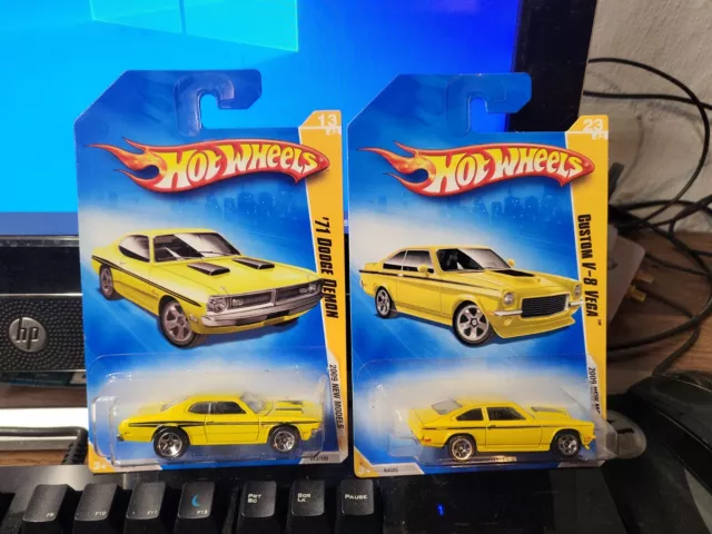 Hot Wheels '71 Dodge Demon 2009 New Models v-8 vega