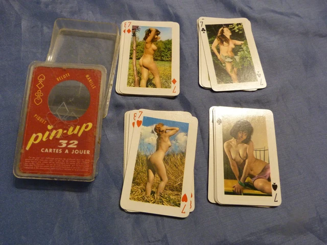 Ancien Jeu De Cartes Érotique. Vintage Format Mini