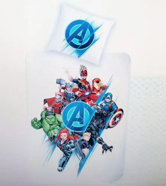 Disney Home Avengers Wendebettwäsche Set 135x200 - Kopfkissenbezug 80x80 - Super