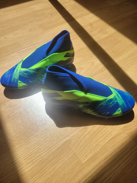 Nemesis laceless deals