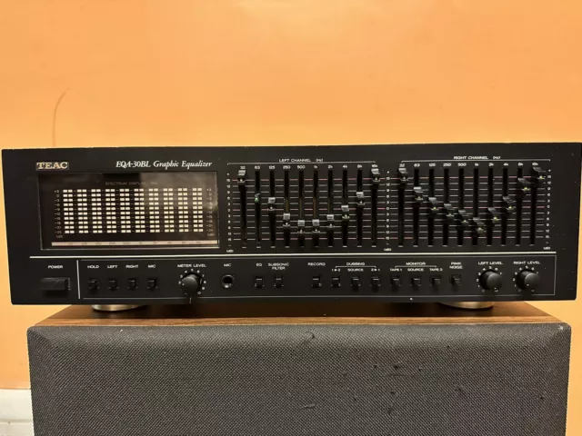 Teac EQA-30BL Equalizer [READ DESC]