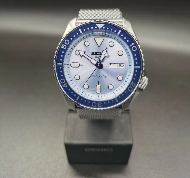 Seiko 5 Sports Automatic SRPE77K1 Mens Watch + Worldwide Warranty UK*au