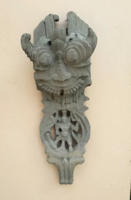 Primitive Antique Wall Panel Handcarved Wooden Corbel Figurine Plaque Art Decor