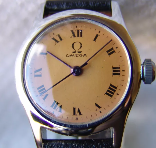 Men's Good Condition Omega Vintage Wristwatch Wwii Period 1939