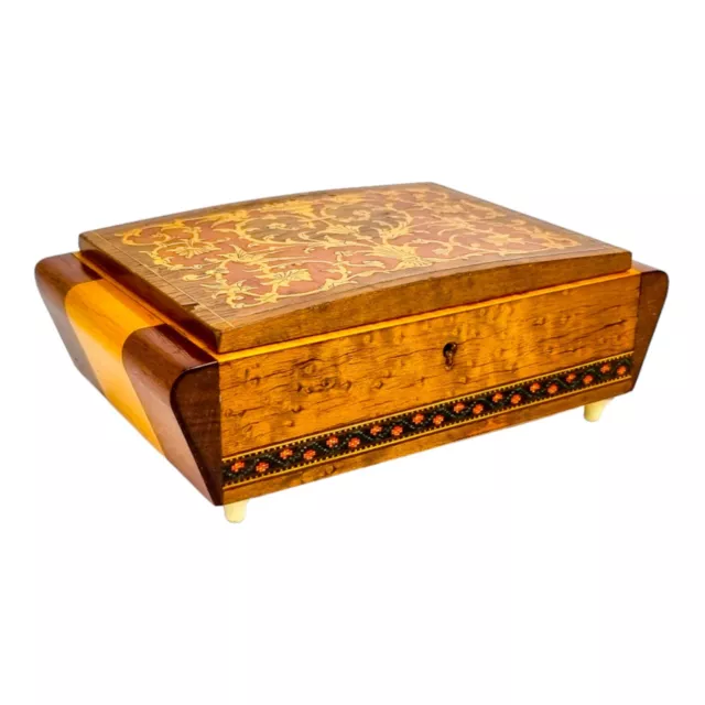 Art Deco Sorrento sarcophagus jewellery box. Silk lining maple satinwood, mirror