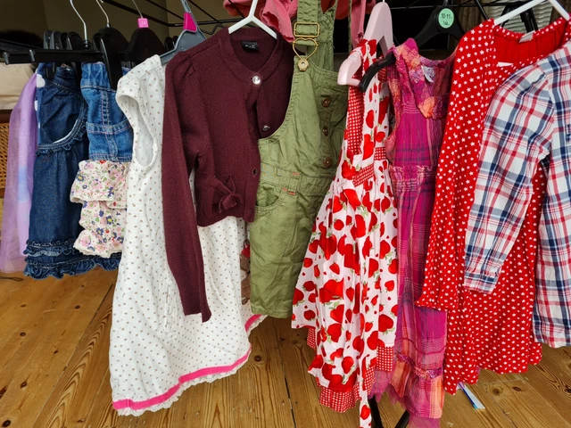 Huge girls Age 3-4 Years Spring-Summer Clothes Bundle 13 dresses skirts & cardis