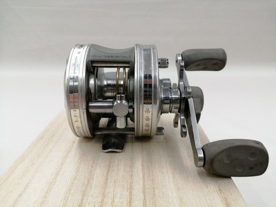 高速配送 新品/AbuGarcia UC 4601C Dual 2 Dual 2 Plus リール - www