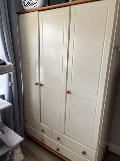 wardrobe with drawers used