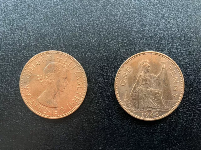 Pair of 1966 Bank Of England Uncirculated One Penny QEII Coins- Regina World Cup