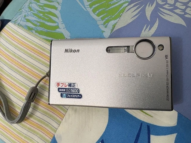 p*.様 nikon coolpix S7 デジカメ　コンデジ　コンパクトデジタ Nikon Coolpix S7 Digital Camera, Compact, Tested, Nice